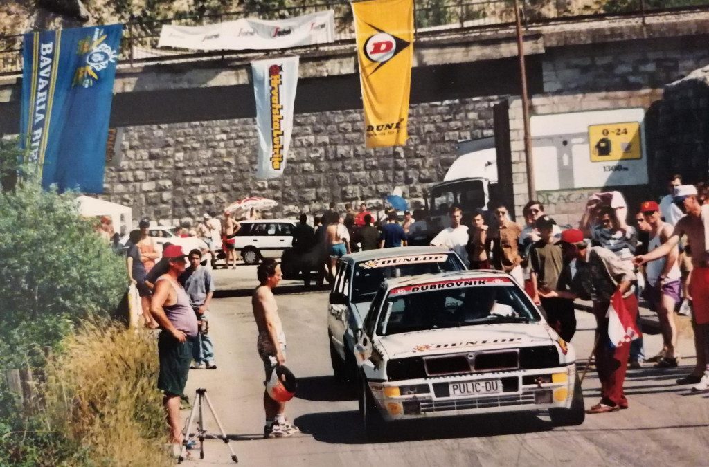 AUTOMOTOSPORT 90-TIH